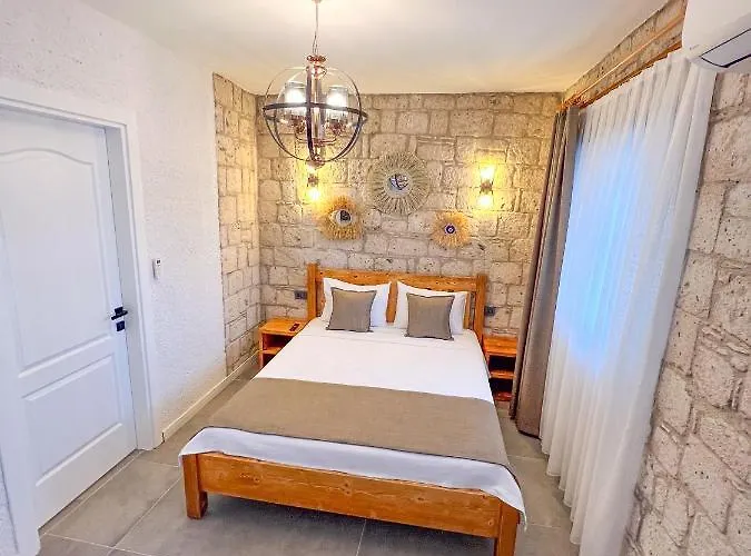 Armi Alaçatı Apart Otel