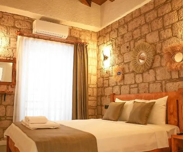 Armi Alaçatı Apart Otel *