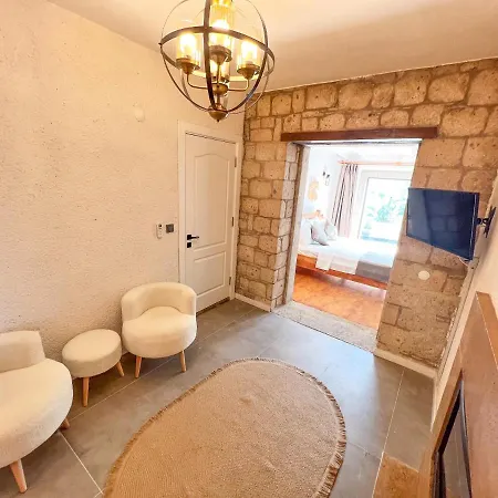 Apart Otel Armi Alaçatı Çeşme