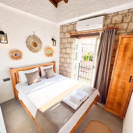 Armi Alaçatı Apart Otel *