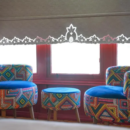 Apart Otel Armi Alaçatı Çeşme