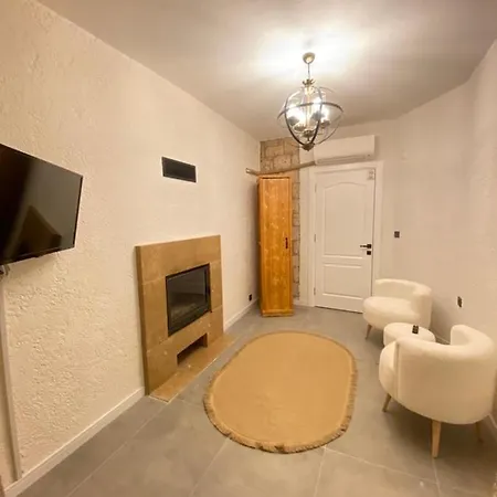 Armi Alaçatı Apart Otel